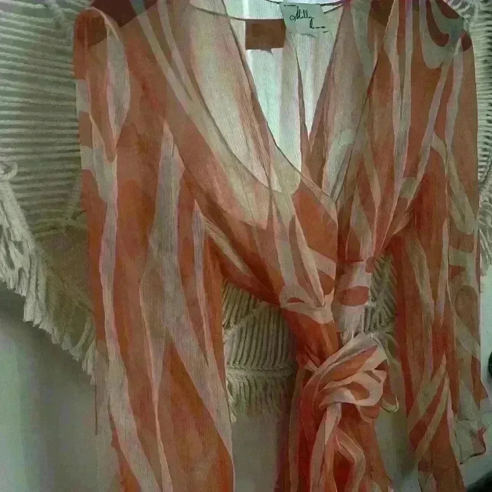 Gorgeous Milly of New York sheer 💯 silk beautiful and very boho size small